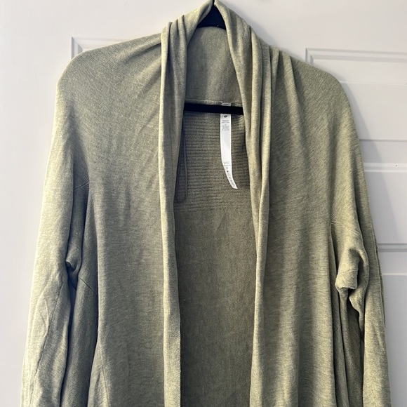 Lululemon Cashlu knit wrap - Picture 2 of 5